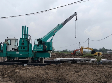 Ép cọc tại Khu công nghiệp Phú Thuận Bến Tre